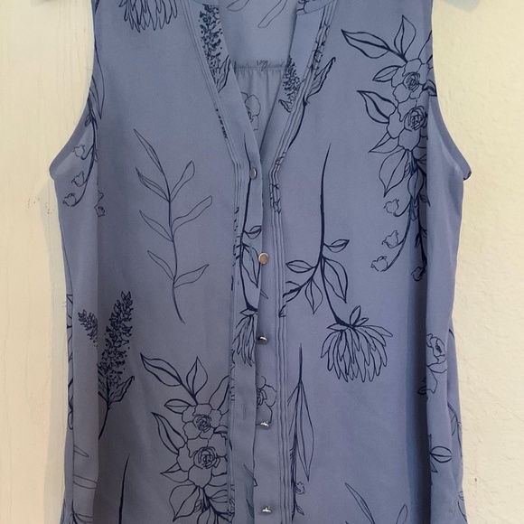 Apt. 9 Vest - Picture 1 of 2